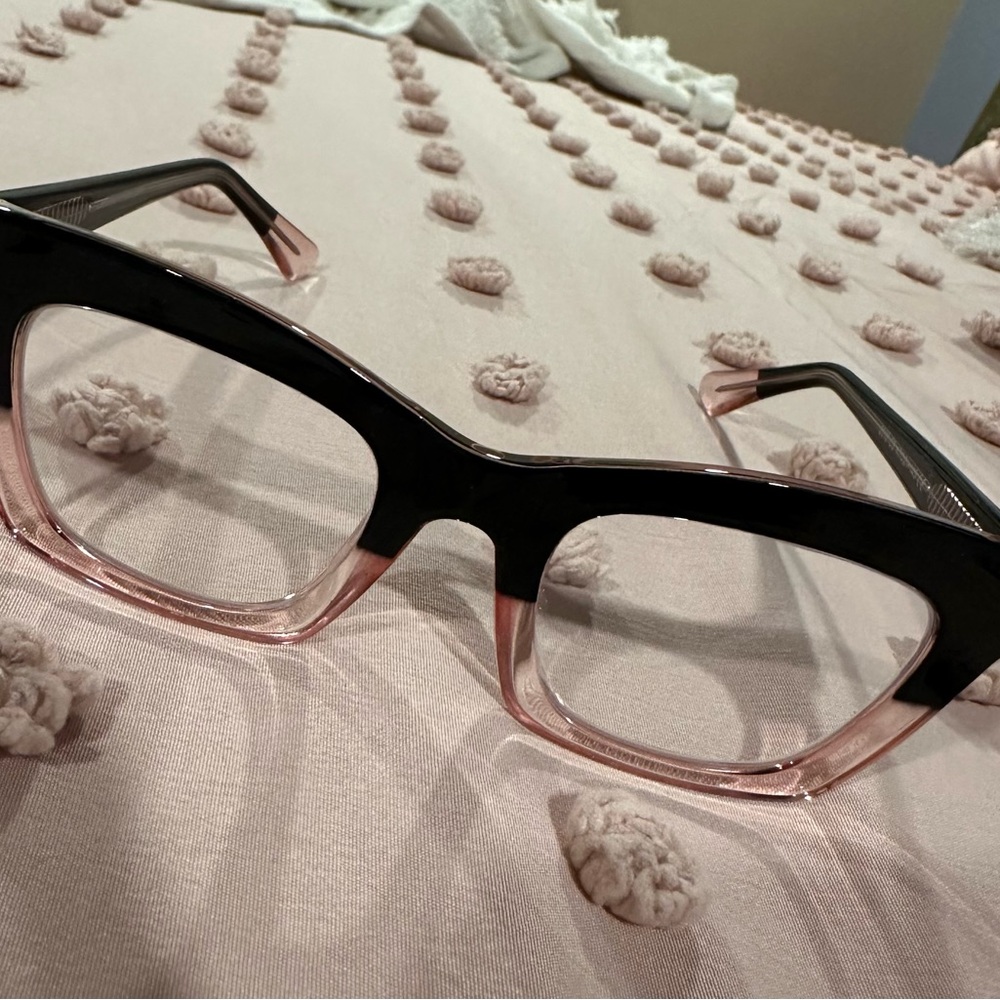 Lensmart Frames - image 1